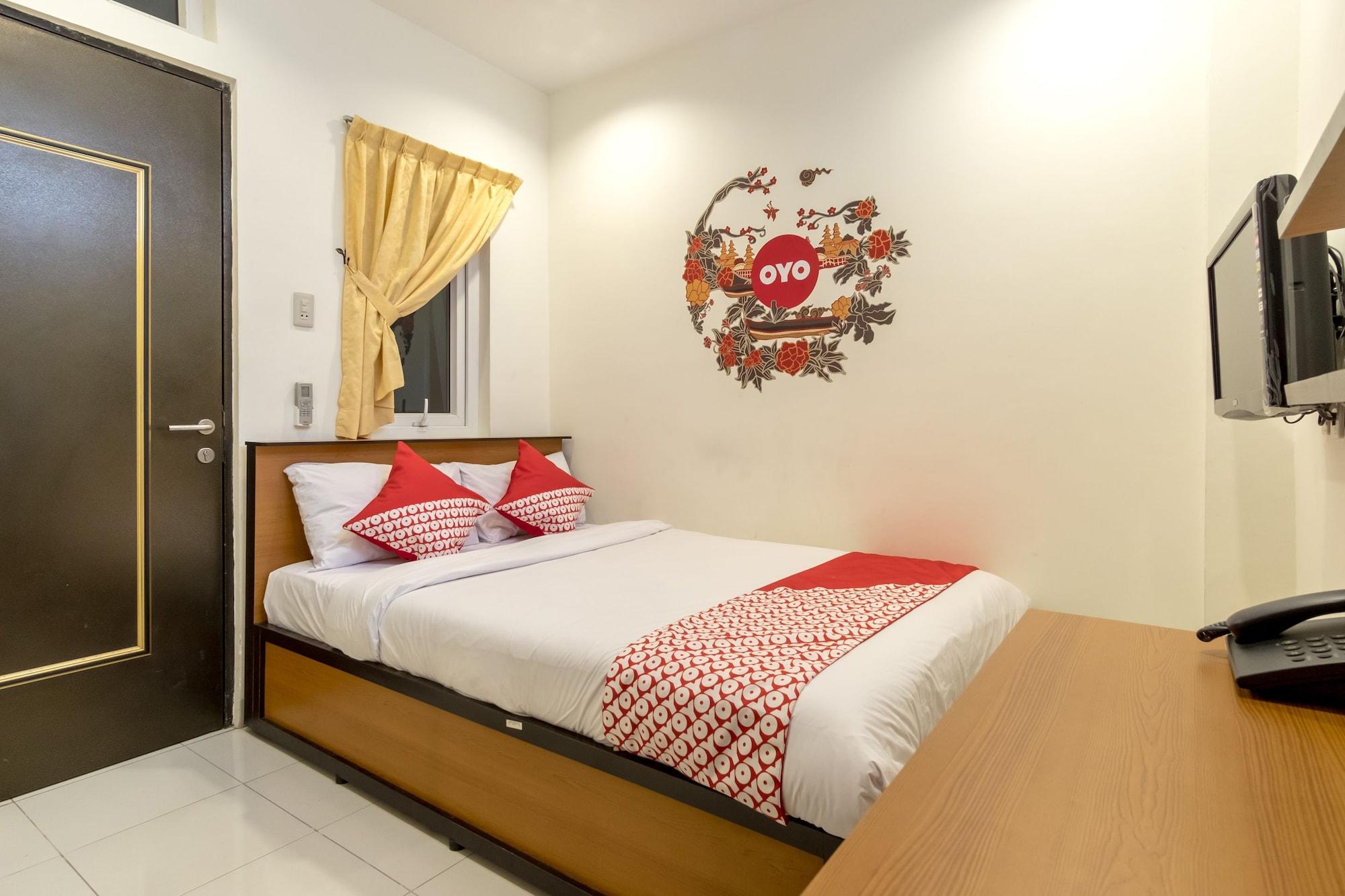 Oyo 294 Andrea Residence Syariah Medan Buitenkant foto