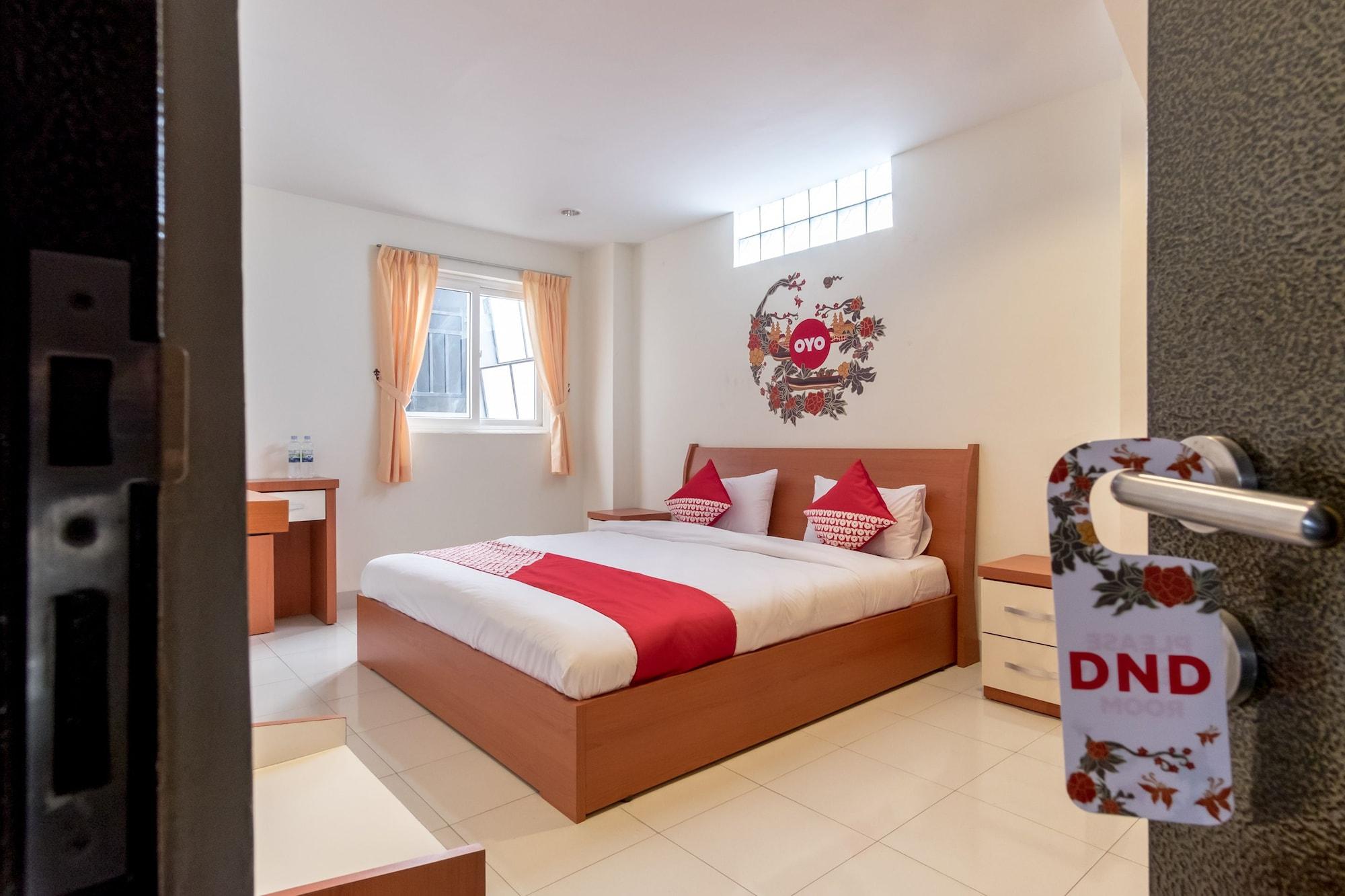 Oyo 294 Andrea Residence Syariah Medan Buitenkant foto