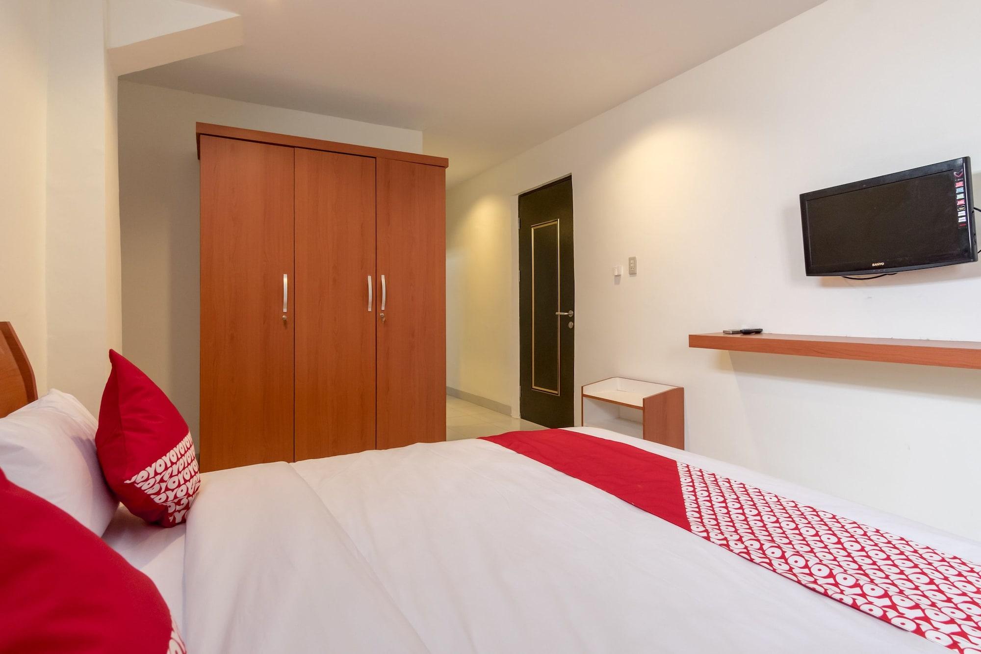 Oyo 294 Andrea Residence Syariah Medan Buitenkant foto
